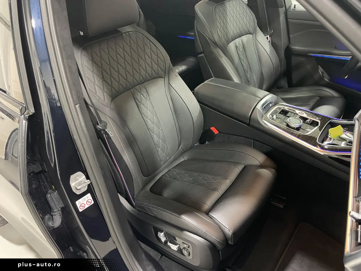 BMW X7xDr40d M-Sport-Pro SkyLoung Kristal Massage 22