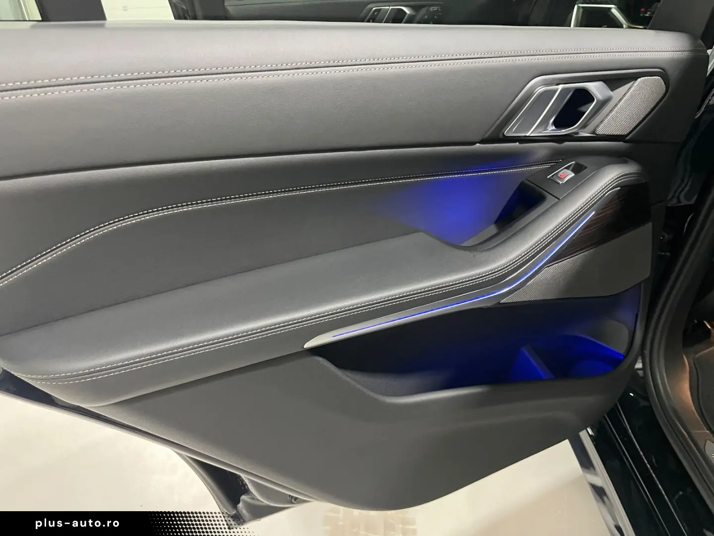 BMW X7xDr40d M-Sport-Pro SkyLoung Kristal Massage 22