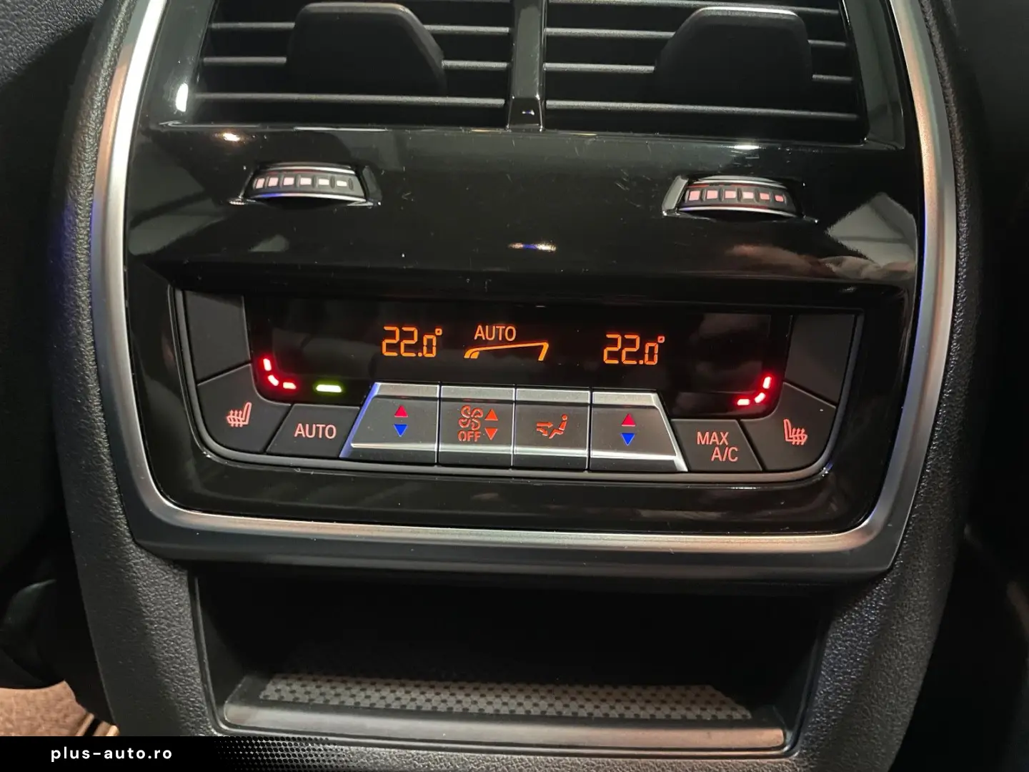 BMW X7xDr40d M-Sport-Pro SkyLoung Kristal Massage 22