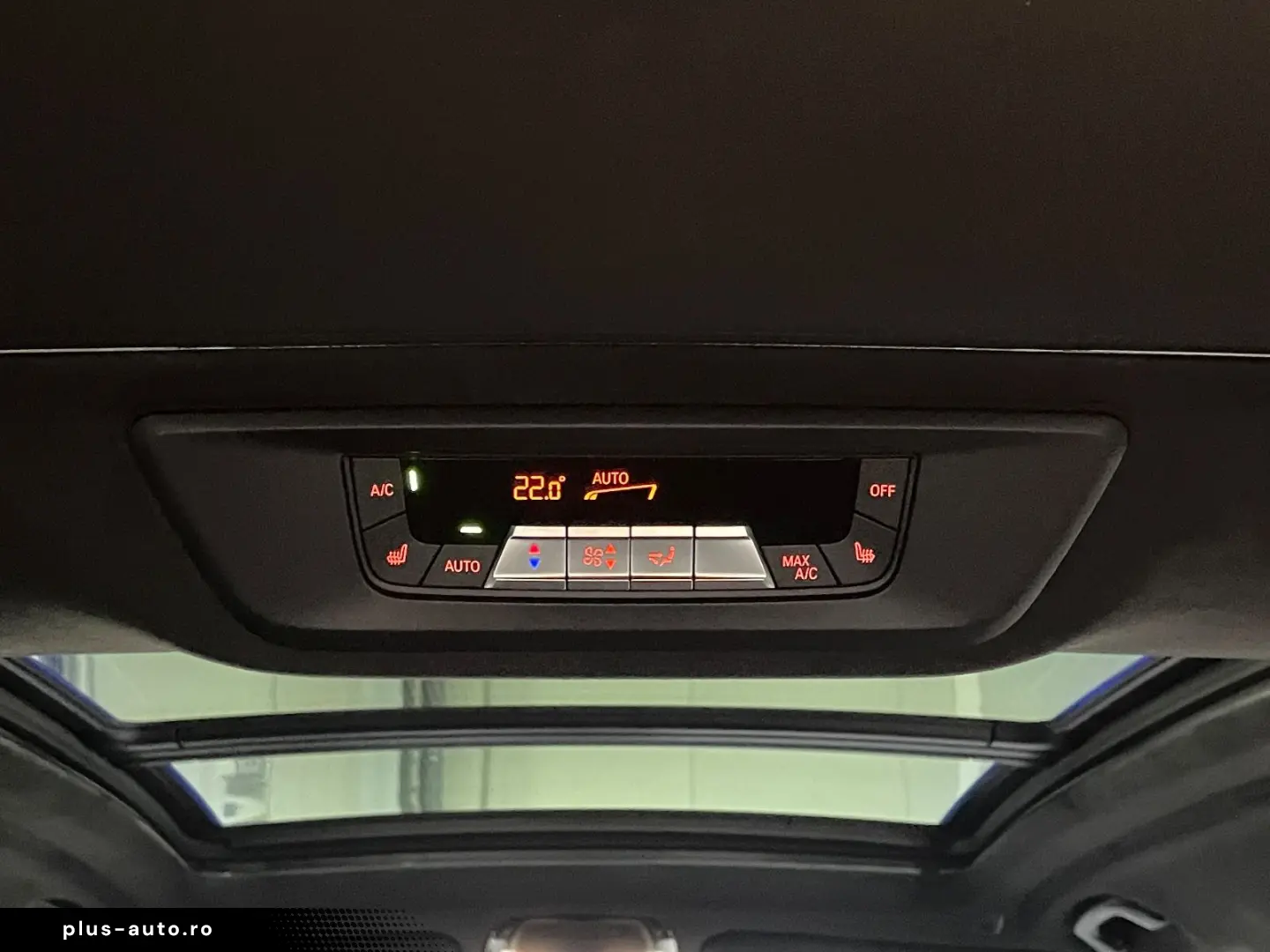 BMW X7xDr40d M-Sport-Pro SkyLoung Kristal Massage 22