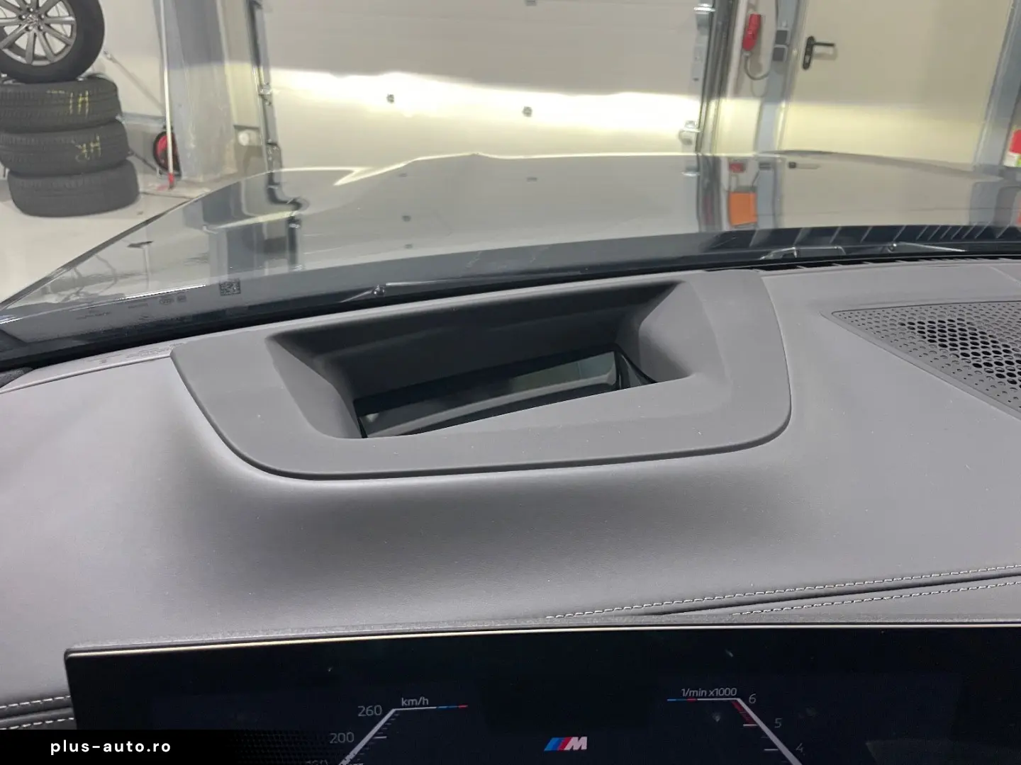BMW X7xDr40d M-Sport-Pro SkyLoung Kristal Massage 22