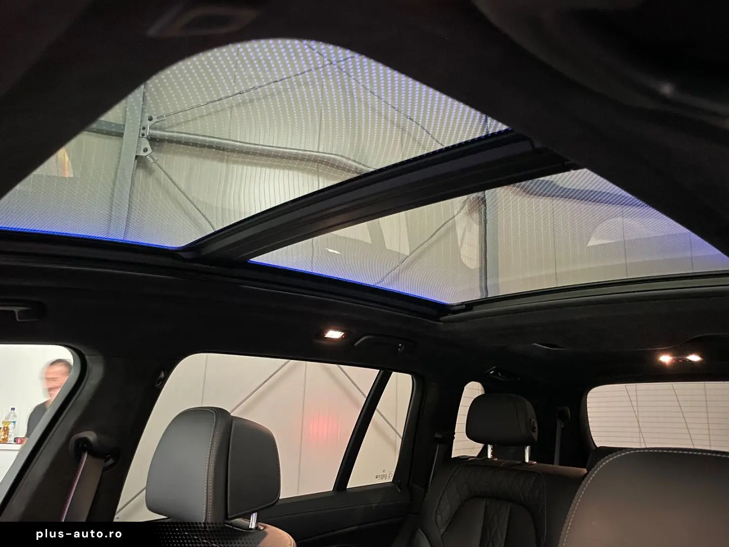 BMW X7xDr40d M-Sport-Pro SkyLoung Kristal Massage 22