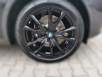 BMW X7 M60i xDrive M SPORT INDIVI GUNMETAL II METALL