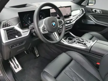 BMW X7 M60i xDrive M SPORT INDIVI GUNMETAL II METALL