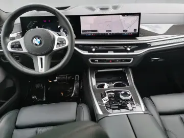 BMW X7 M60i xDrive M SPORT INDIVI GUNMETAL II METALL