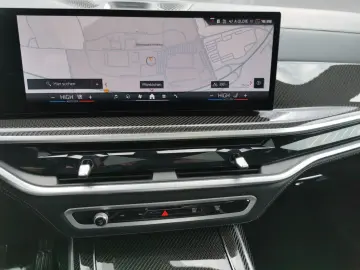BMW X7 M60i xDrive M SPORT INDIVI GUNMETAL II METALL