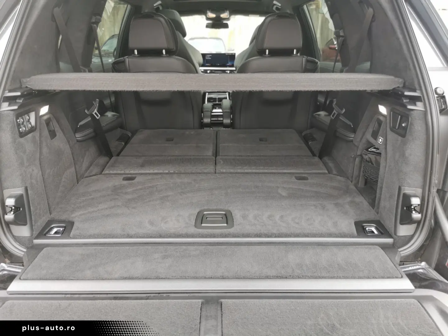 BMW X7 M60i xDrive M SPORT INDIVI GUNMETAL II METALL