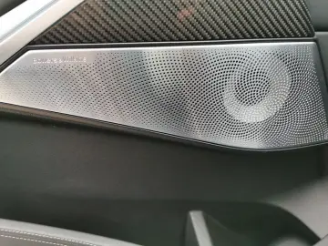 BMW X7 M60i xDrive M SPORT INDIVI GUNMETAL II METALL