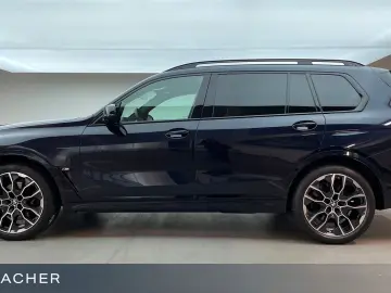 BMW X7 M60i xDrive A M-Sport PRO SkyLou AHK DAProf