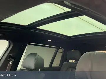 BMW X7 M60i xDrive A M-Sport PRO SkyLou AHK DAProf