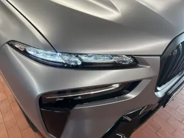 BMW X7 M60i xDrive Sportpaket Gestiksteuerung DAB