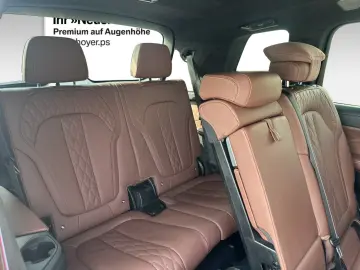 BMW X7 M60i xDrive Sportpaket Gestiksteuerung DAB