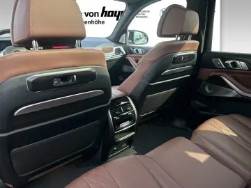 BMW X7 M60i xDrive Sportpaket Gestiksteuerung DAB