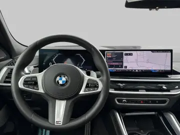 BMW X6 M Sport Pro xDr AHK Innovationsp H K Pano Sof