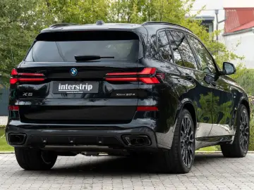 BMW X5 50e M SPORT.LUFTF.PANO.DR.ASS.LHZ.H K.360.AHK