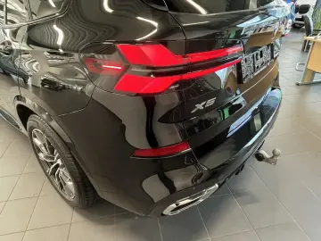 BMW X5 xDrive40i M Sport HUD PANO AHK 360 KAM RFK