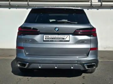 BMW X5 xDrive40d M Sportpaket AHK DAPro Pano h k
