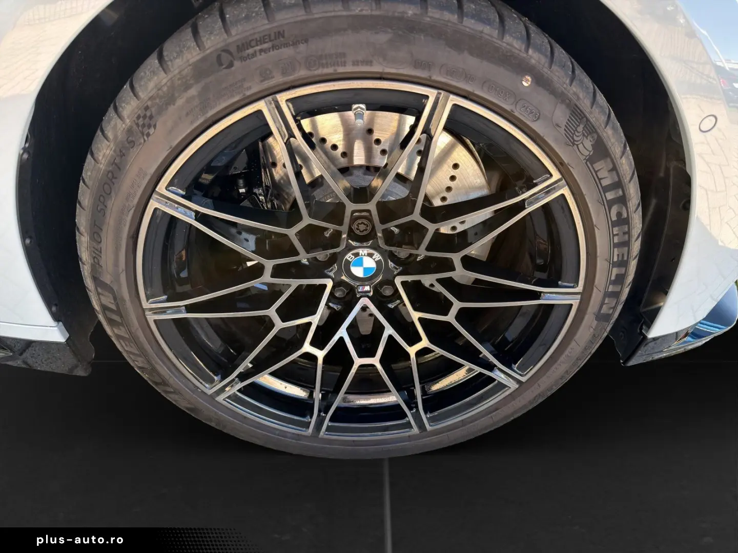 BMW M4 Competition M xDrive Coupé 19  20    DrivAssP