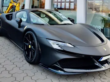 FERRARI SF90 SPIDER CARBON LIFT NOVITEC WRAP RACINGSITZE
