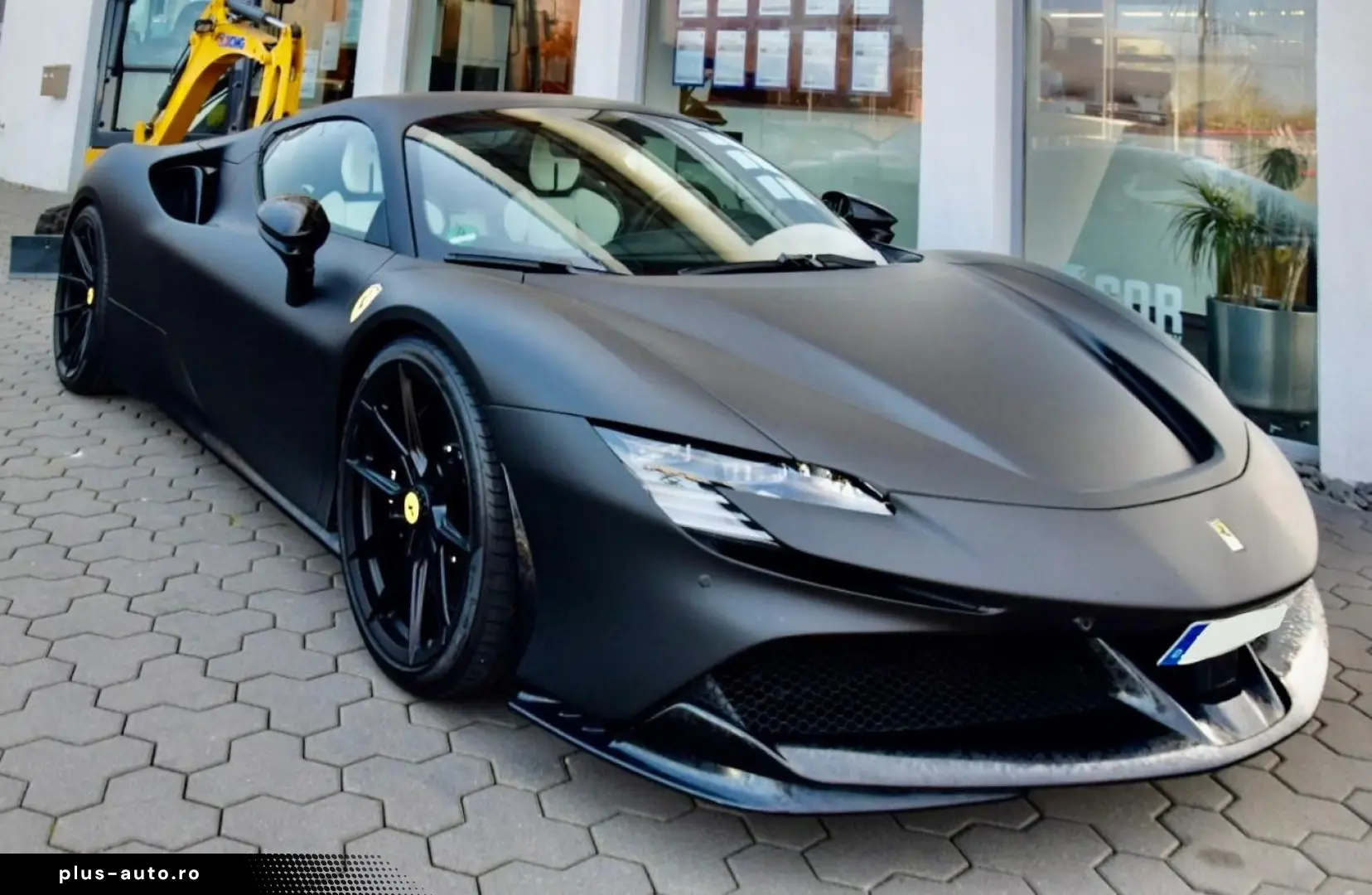 FERRARI SF90 SPIDER CARBON LIFT NOVITEC WRAP RACINGSITZE