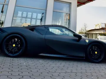 FERRARI SF90 SPIDER CARBON LIFT NOVITEC WRAP RACINGSITZE