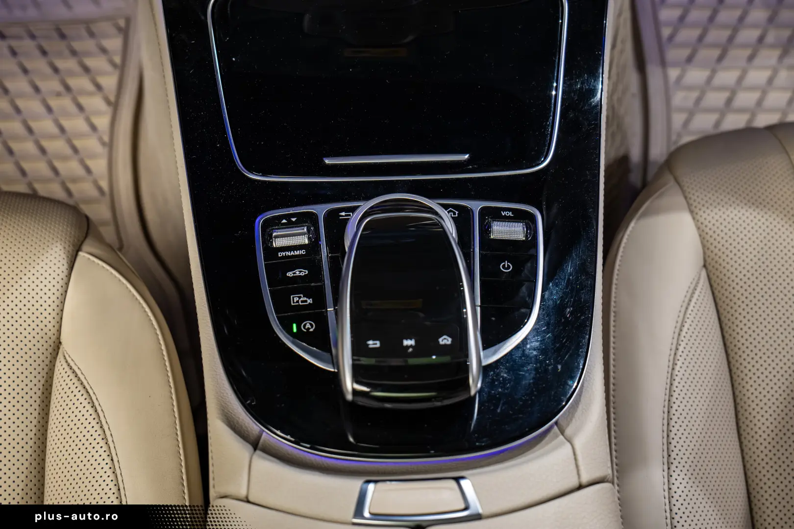 Mercedes-Benz E220d 4Matic Pano Burmester SoftClose Airmatic