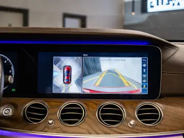Mercedes-Benz E220d 4Matic Pano Burmester SoftClose Airmatic