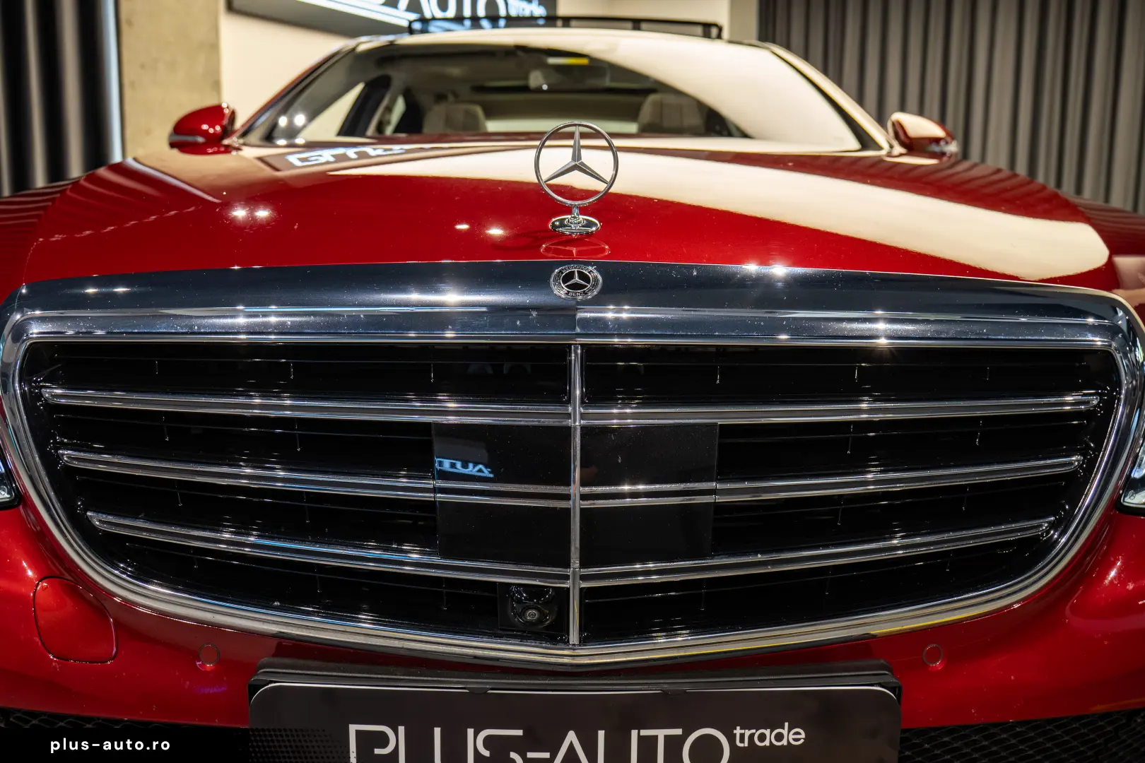 Mercedes-Benz E220d 4Matic Pano Burmester SoftClose Airmatic