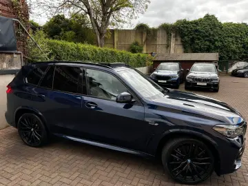 BMW X5 xDr45e M Sport PANO AHK Laser HiFi Shadow 22