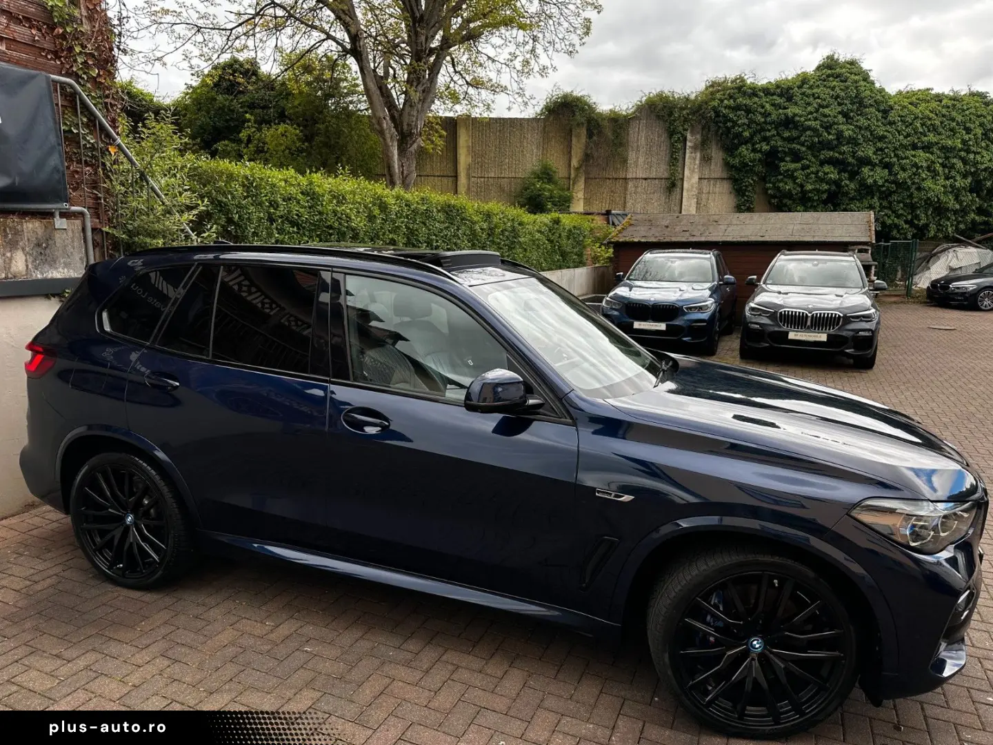 BMW X5 xDr45e M Sport PANO AHK Laser HiFi Shadow 22