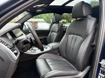 BMW X5 xDr45e M Sport PANO AHK Laser HiFi Shadow 22