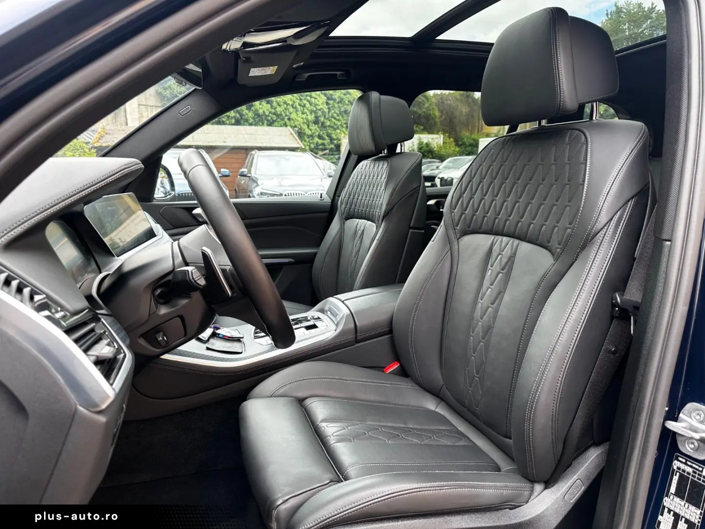 BMW X5 xDr45e M Sport PANO AHK Laser HiFi Shadow 22