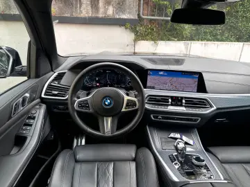 BMW X5 xDr45e M Sport PANO AHK Laser HiFi Shadow 22
