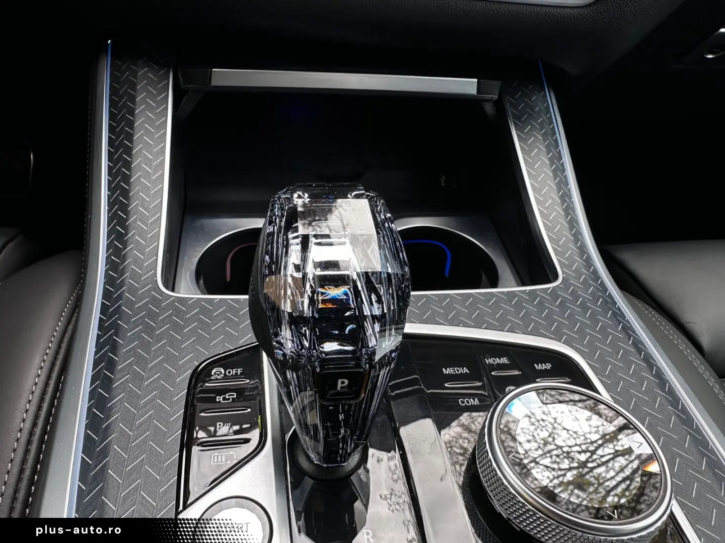 BMW X5 xDr45e M Sport PANO AHK Laser HiFi Shadow 22