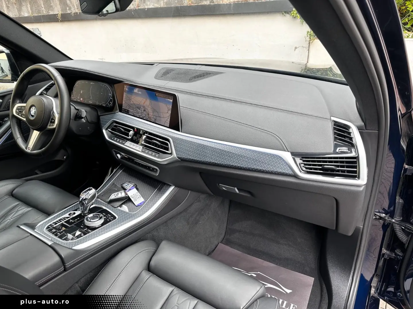 BMW X5 xDr45e M Sport PANO AHK Laser HiFi Shadow 22