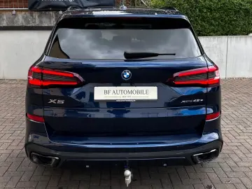 BMW X5 xDr45e M Sport PANO AHK Laser HiFi Shadow 22