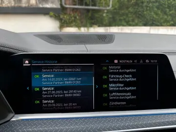BMW X5 xDr45e M Sport PANO AHK Laser HiFi Shadow 22