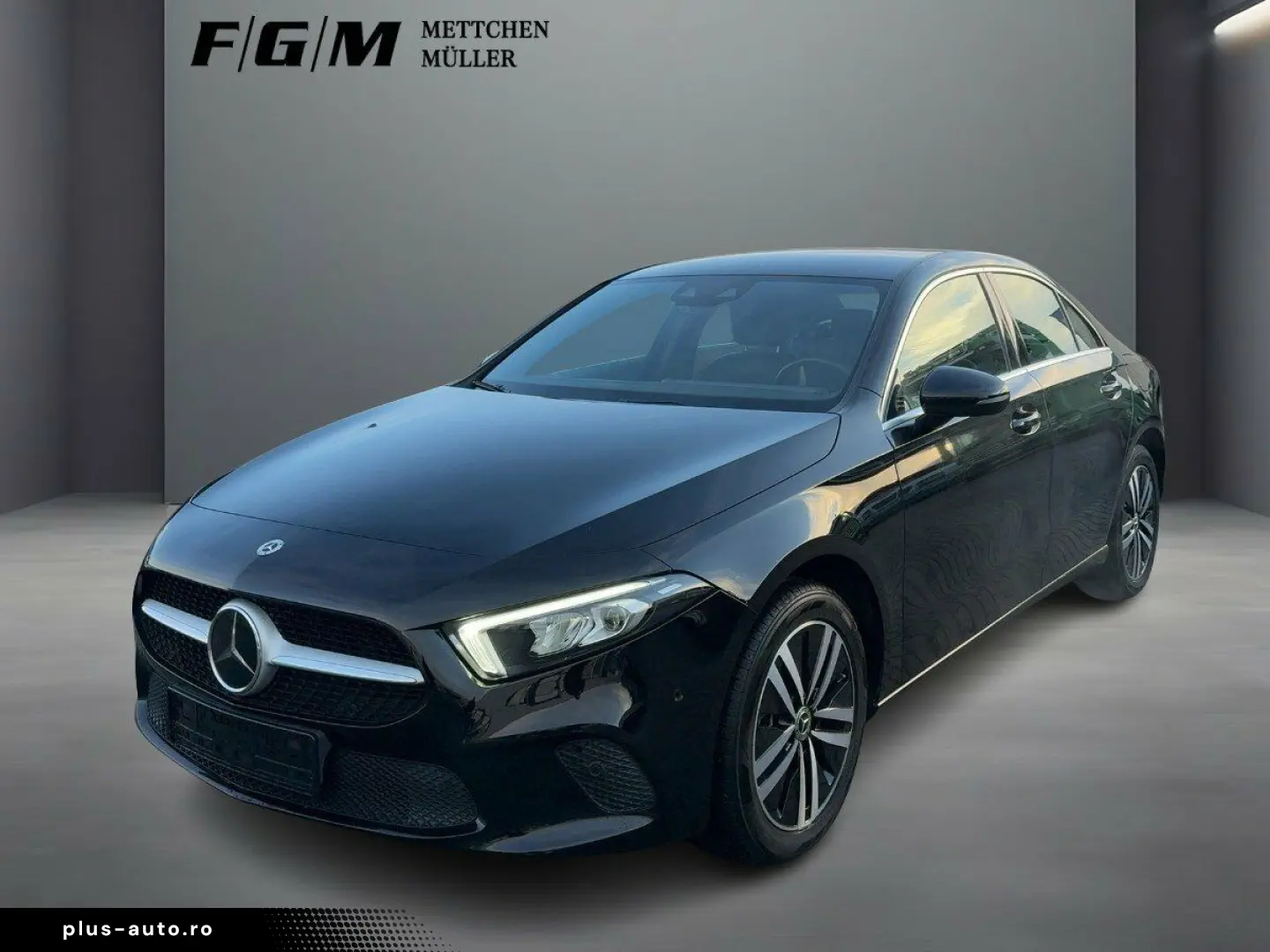 MERCEDES-BENZ A 250 e Limousine LED Carplay Kamera Ambien