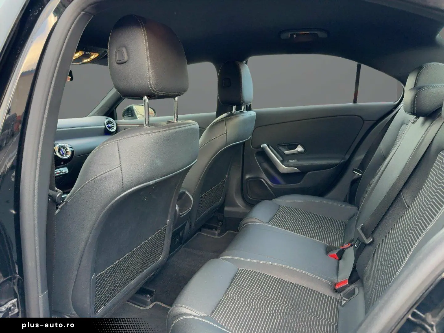 MERCEDES-BENZ A 250 e Limousine LED Carplay Kamera Ambien