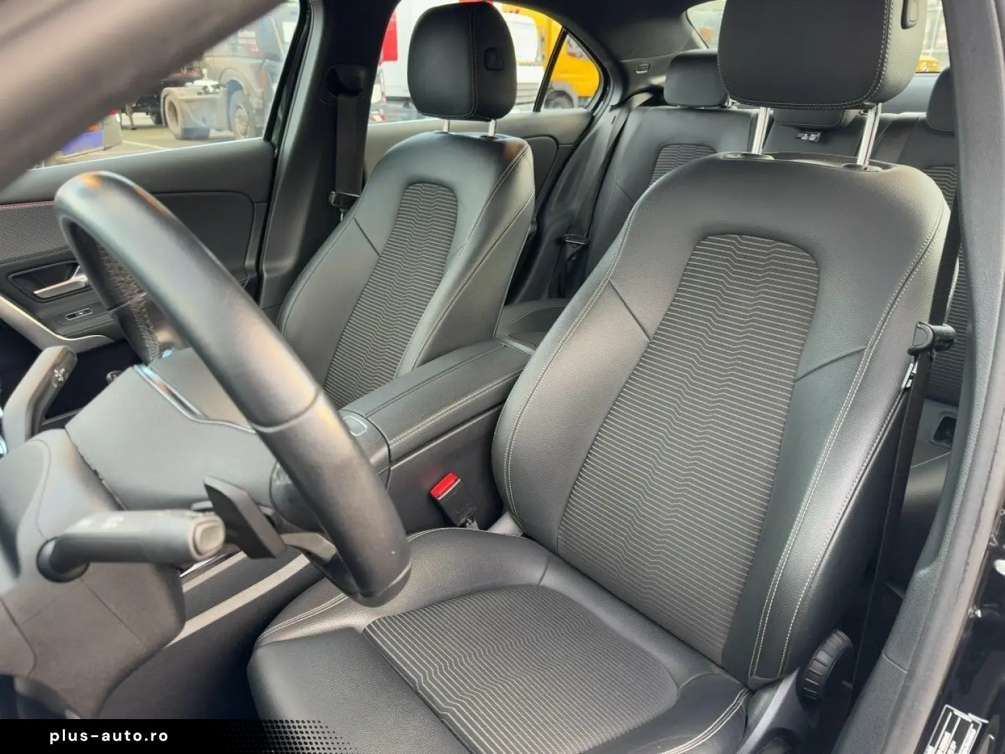 MERCEDES-BENZ A 250 e Limousine LED Carplay Kamera Ambien