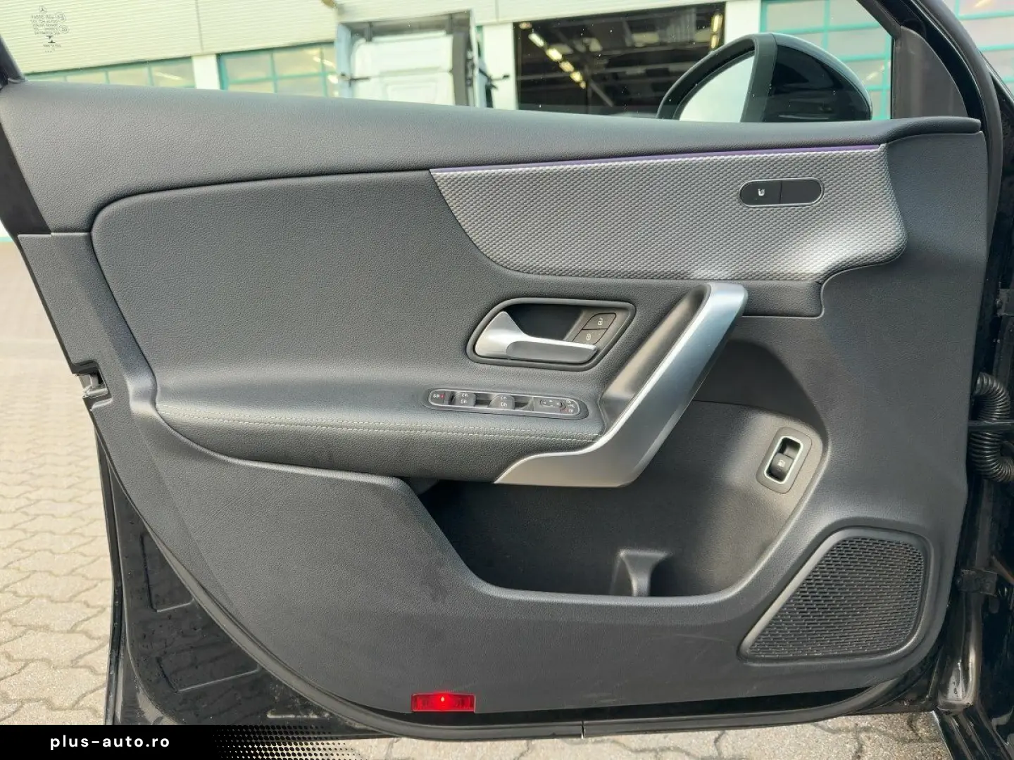MERCEDES-BENZ A 250 e Limousine LED Carplay Kamera Ambien