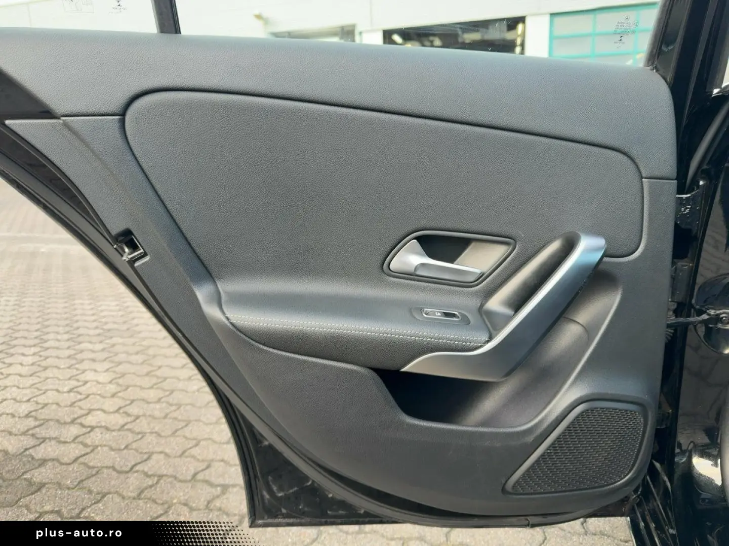 MERCEDES-BENZ A 250 e Limousine LED Carplay Kamera Ambien