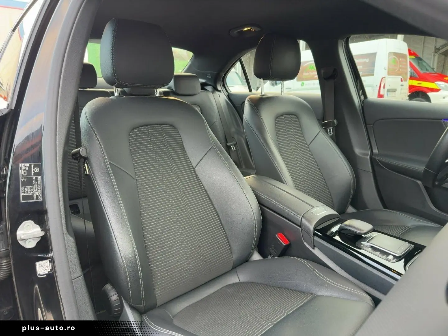 MERCEDES-BENZ A 250 e Limousine LED Carplay Kamera Ambien