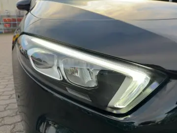 MERCEDES-BENZ A 250 e Limousine LED Carplay Kamera Ambien