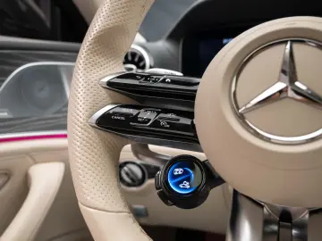 Mercedes-Benz AMG GT 53 4M  Aero-Burm 3D-Soft-TouchScreen