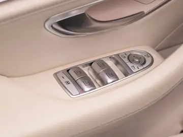 Mercedes-Benz AMG GT 53 4M  Aero-Burm 3D-Soft-TouchScreen