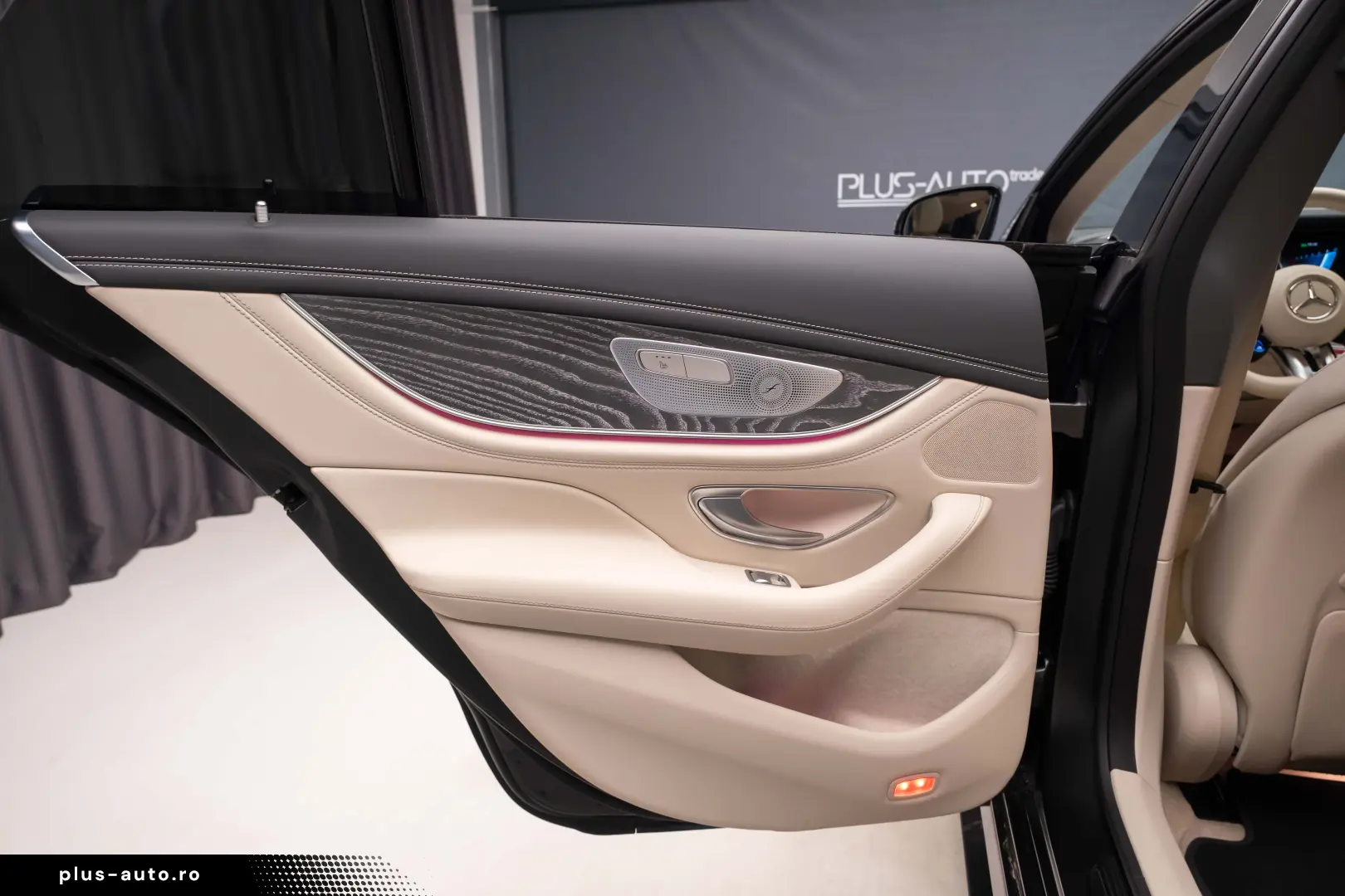 Mercedes-Benz AMG GT 53 4M  Aero-Burm 3D-Soft-TouchScreen