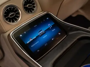 Mercedes-Benz AMG GT 53 4M  Aero-Burm 3D-Soft-TouchScreen