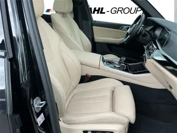 BMW X5 xDrive45e M SPORT LC PROF PANO LUFT E-SITZE