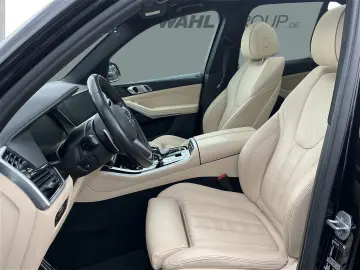 BMW X5 xDrive45e M SPORT LC PROF PANO LUFT E-SITZE